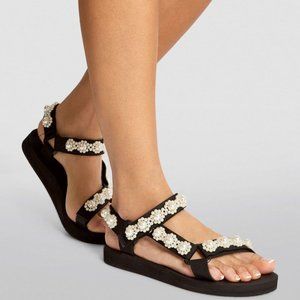 Arizona Love Black Sandals with Pearl Accents